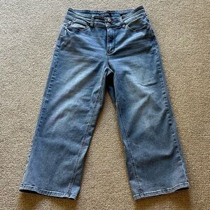 Judy Blue Wide Leg Crop Jean